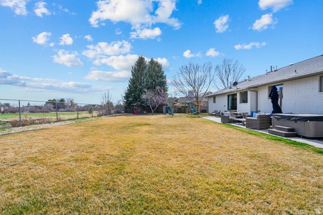 10686 N JERLING DR, Highland, UT 84003