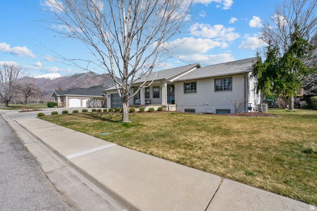 10686 N JERLING DR, Highland, UT 84003
