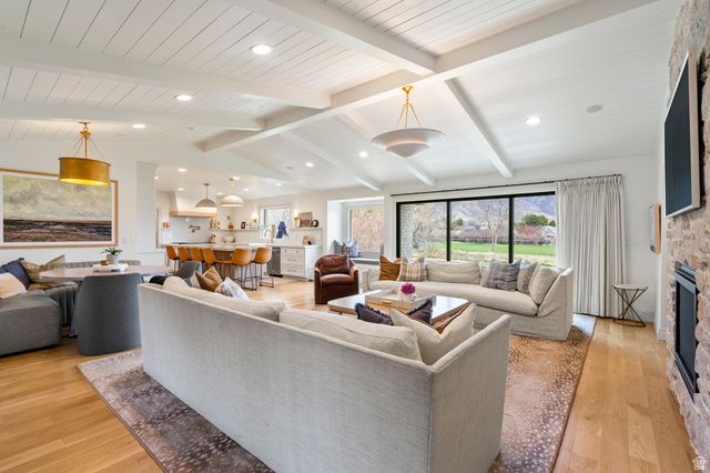 10686 N JERLING DR, Highland, UT 84003