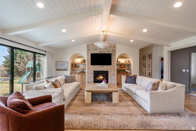 10686 N JERLING DR, Highland, UT 84003