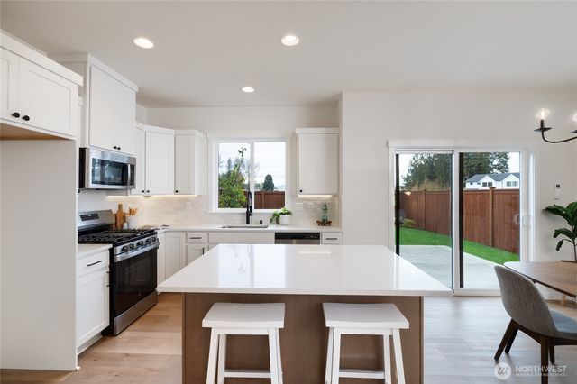 627 Legacy Way, Sedro Woolley, WA 98284