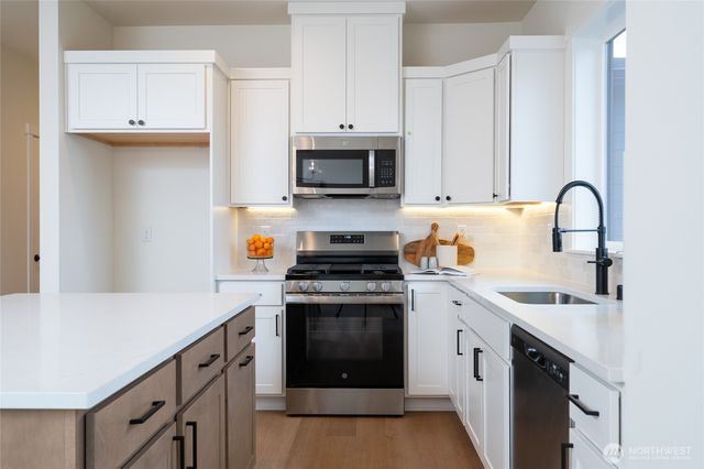 627 Legacy Way, Sedro Woolley, WA 98284