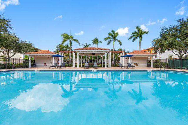 2986 NW 35TH Avenue, Lauderdale Lakes, FL 33311