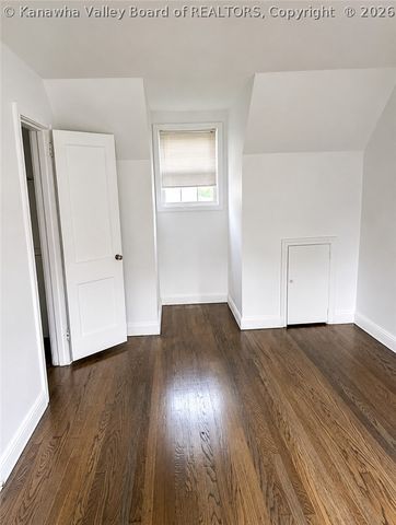 6512 MacCorkle Avenue Se, Charleston, WV 25304