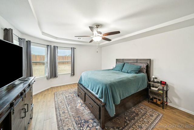 14321 S Harvard Place, Bixby, OK 74008