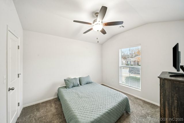 14321 S Harvard Place, Bixby, OK 74008