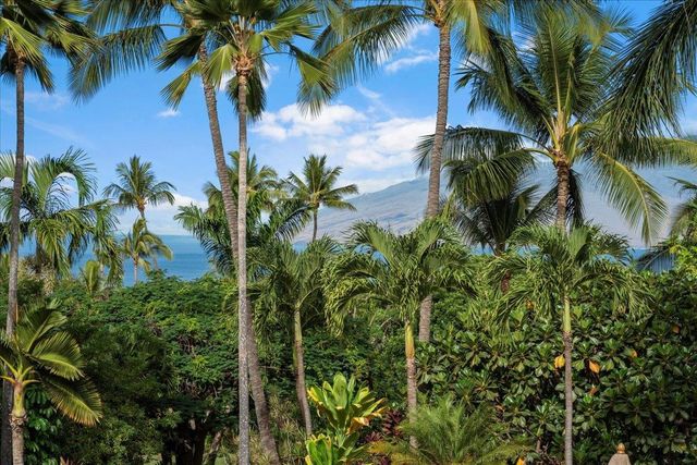 135 Kaimanu Pl, Kihei, HI 96753