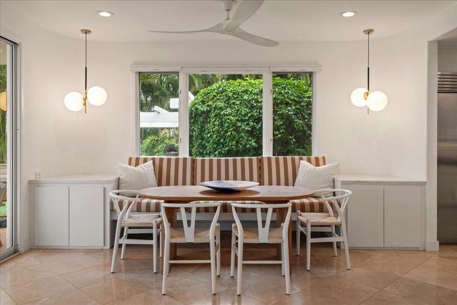 135 Kaimanu Pl, Kihei, HI 96753