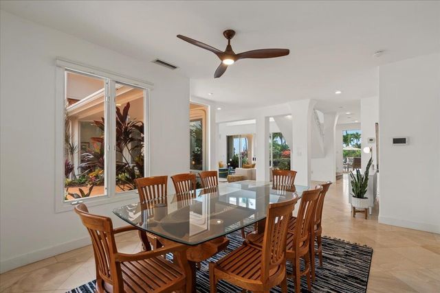 135 Kaimanu Pl, Kihei, HI 96753