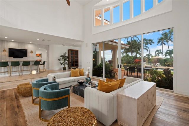 135 Kaimanu Pl, Kihei, HI 96753