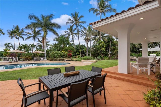135 Kaimanu Pl, Kihei, HI 96753