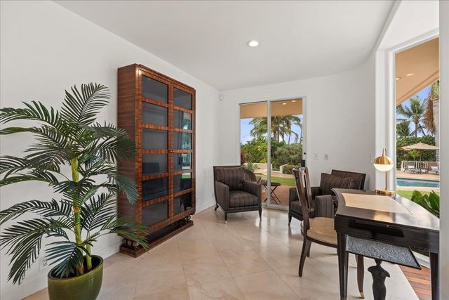 135 Kaimanu Pl, Kihei, HI 96753