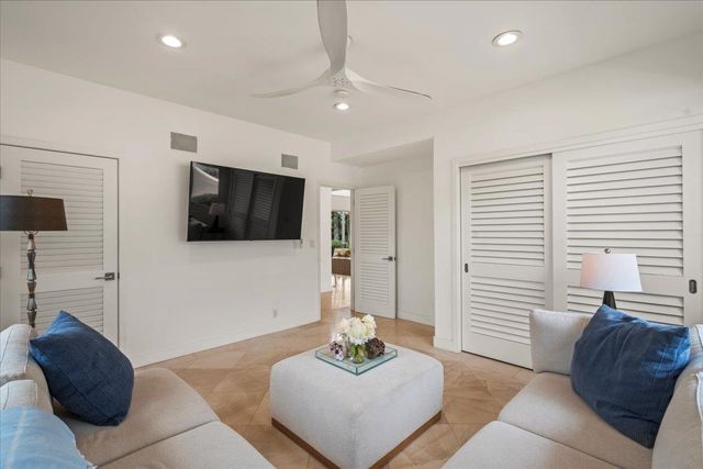 135 Kaimanu Pl, Kihei, HI 96753