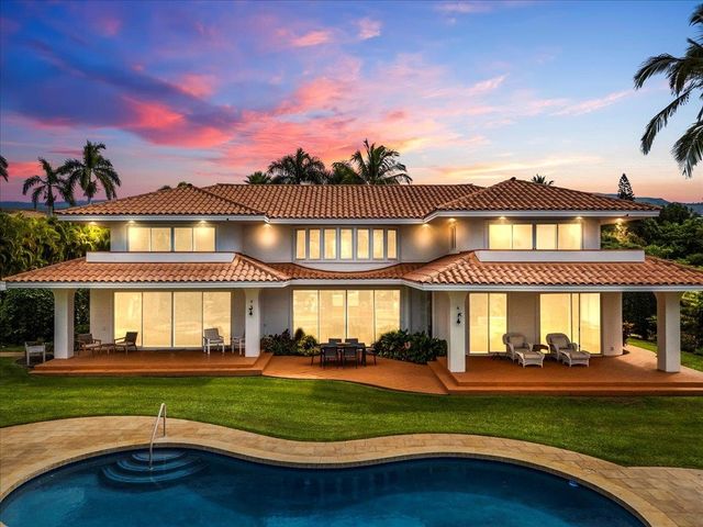 135 Kaimanu Pl, Kihei, HI 96753