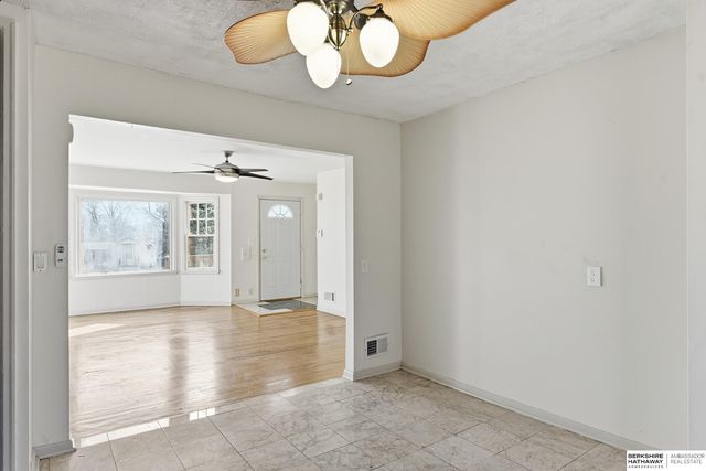 3420 N 42nd Street, Omaha, NE 68111