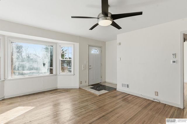 3420 N 42nd Street, Omaha, NE 68111