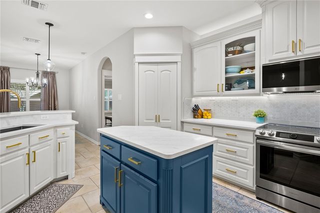 3922 Elvis Dr, Corpus Christi, TX 78414