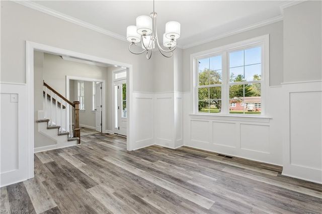 6 Landing CIR, Williamsburg, VA 23188