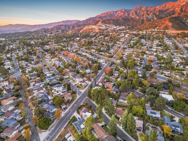 3641 Los Amigos Street, La Crescenta, CA 91214