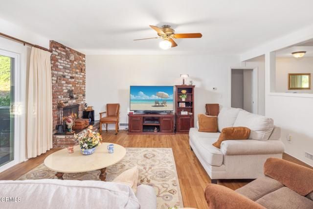 3641 Los Amigos Street, La Crescenta, CA 91214