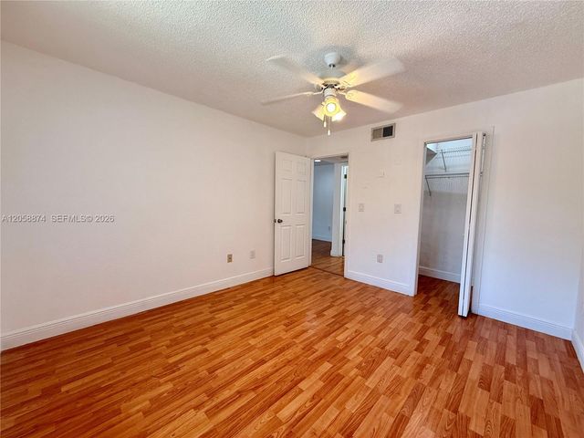15570 SW 105th Ln 1706, Miami, FL 33196