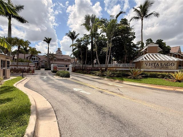 15570 SW 105th Ln 1706, Miami, FL 33196