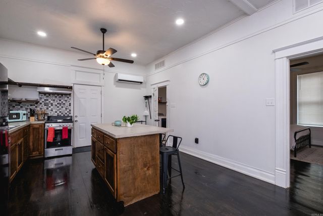 3523 W 10th Street, Little Rock, AR 72204