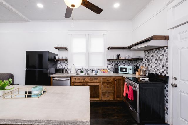 3523 W 10th Street, Little Rock, AR 72204