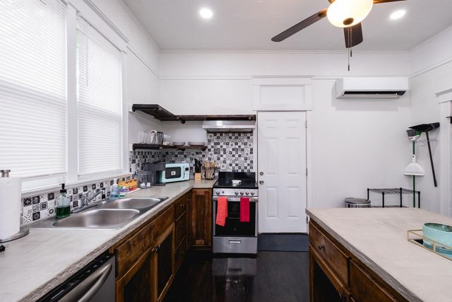 3523 W 10th Street, Little Rock, AR 72204