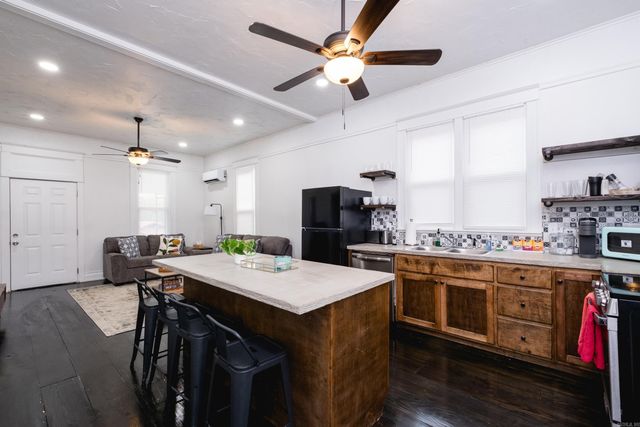 3523 W 10th Street, Little Rock, AR 72204