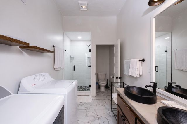 3523 W 10th Street, Little Rock, AR 72204