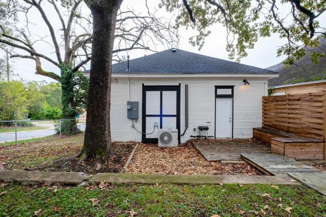 3523 W 10th Street, Little Rock, AR 72204