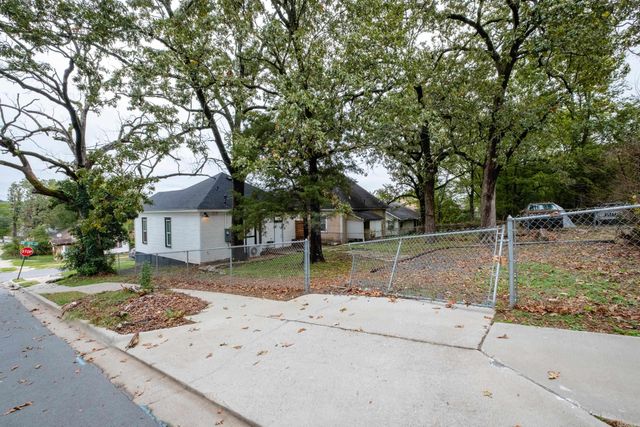 3523 W 10th Street, Little Rock, AR 72204