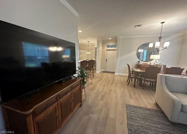 8837 E Bay CIR, Fort Myers, FL 33908