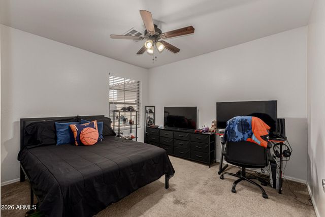 2521 W DARREL Road, Phoenix, AZ 85041