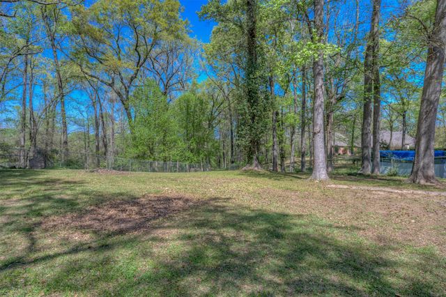 8113 Dogwood Trail, Haughton, LA 71037