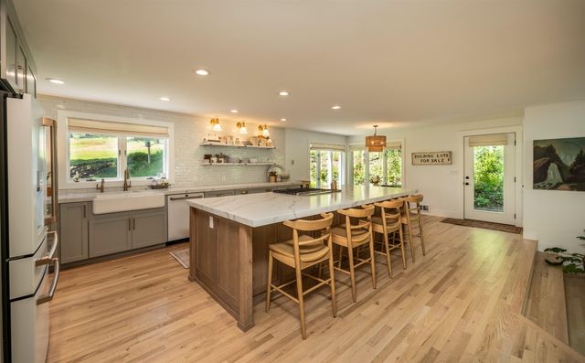 19009 N Little Spokane Dr, Colbert, WA 99005