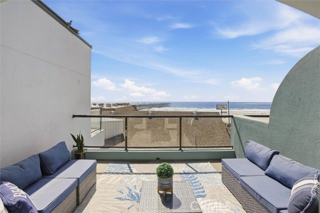 198 Main Street 305, Pismo Beach, CA 93449