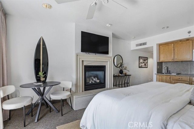 198 Main Street 305, Pismo Beach, CA 93449