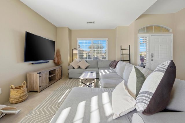 79449 Calle Vista Verde, La Quinta, CA 92253