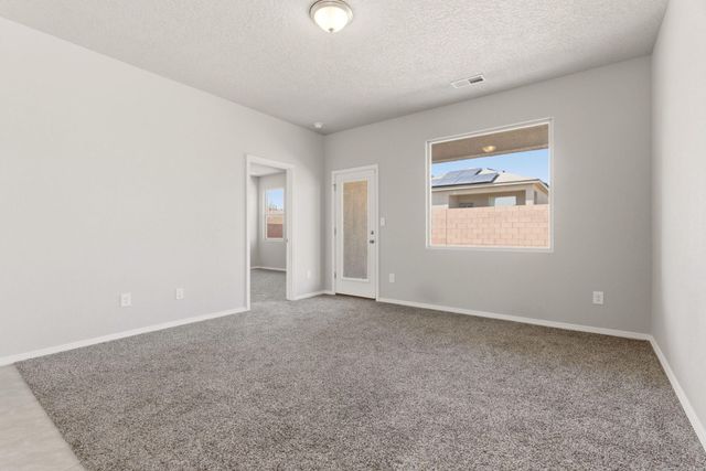 10671 Savoya Lane SW, Albuquerque, NM 87121