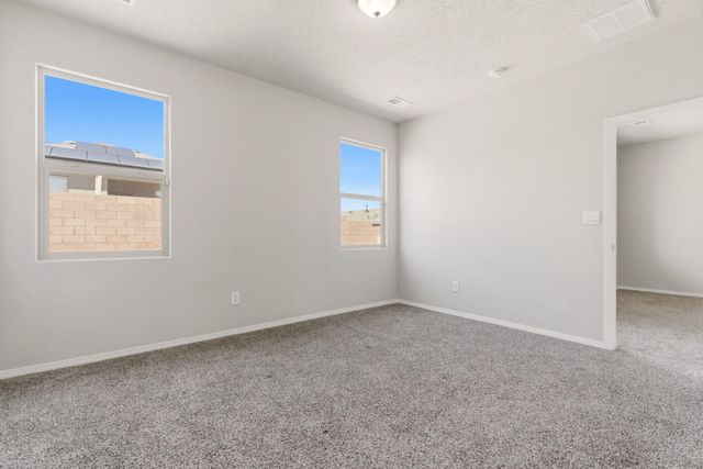 10671 Savoya Lane SW, Albuquerque, NM 87121