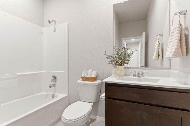 10671 Savoya Lane SW, Albuquerque, NM 87121