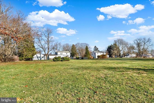 510 WOODVIEW DR, Exton, PA 19341