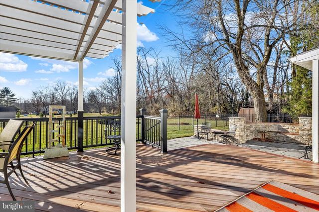 510 WOODVIEW DR, Exton, PA 19341