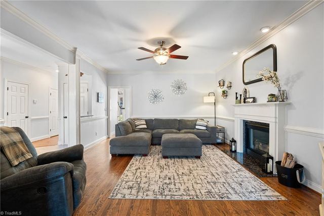 4775 Century Oaks Lane, Winston-salem, NC 27106