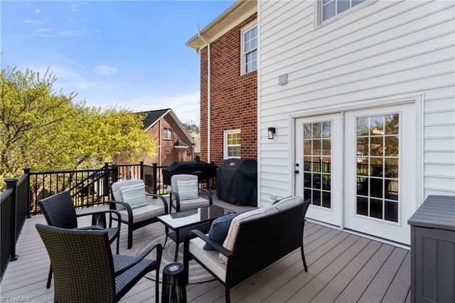 4775 Century Oaks Lane, Winston-salem, NC 27106