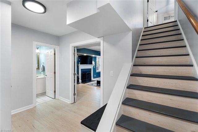 4775 Century Oaks Lane, Winston-salem, NC 27106