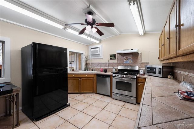 33771 FM 2925, Rio Hondo, TX 78583