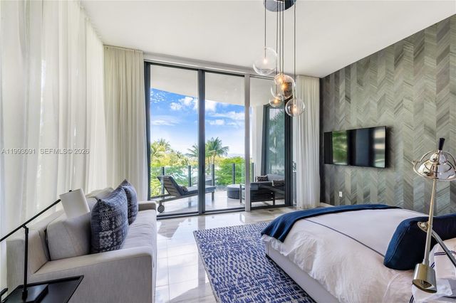 2821 S Bayshore Dr 6B, Miami, FL 33133